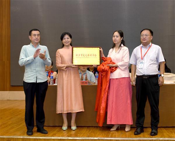 开云 开云体育新乡市文化传媒学会成立大会成功召开(图2)