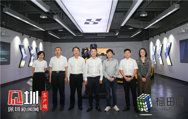开云体育 开云平台福田区领导带队调研秀时代文化传媒 探讨文化产业未来发展(图4)