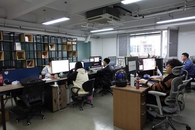 开云 开云体育官网《金企在身边》金湖路街道优秀企业专访第二期：走进产业园区(图4)