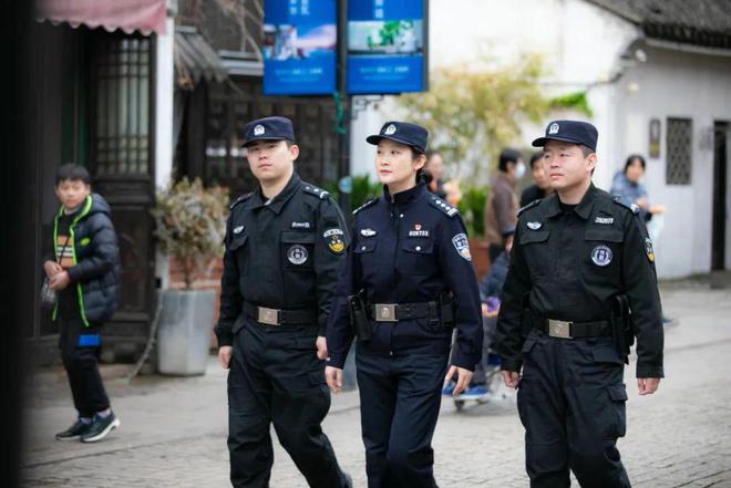 开云体育 开云平台全警“大学习、大讨论、大调研” ｜江苏公安迅速掀起学习贯彻热潮(图3)