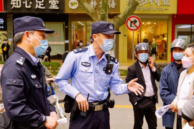 开云体育 开云平台全警“大学习、大讨论、大调研” ｜江苏公安迅速掀起学习贯彻热潮(图5)