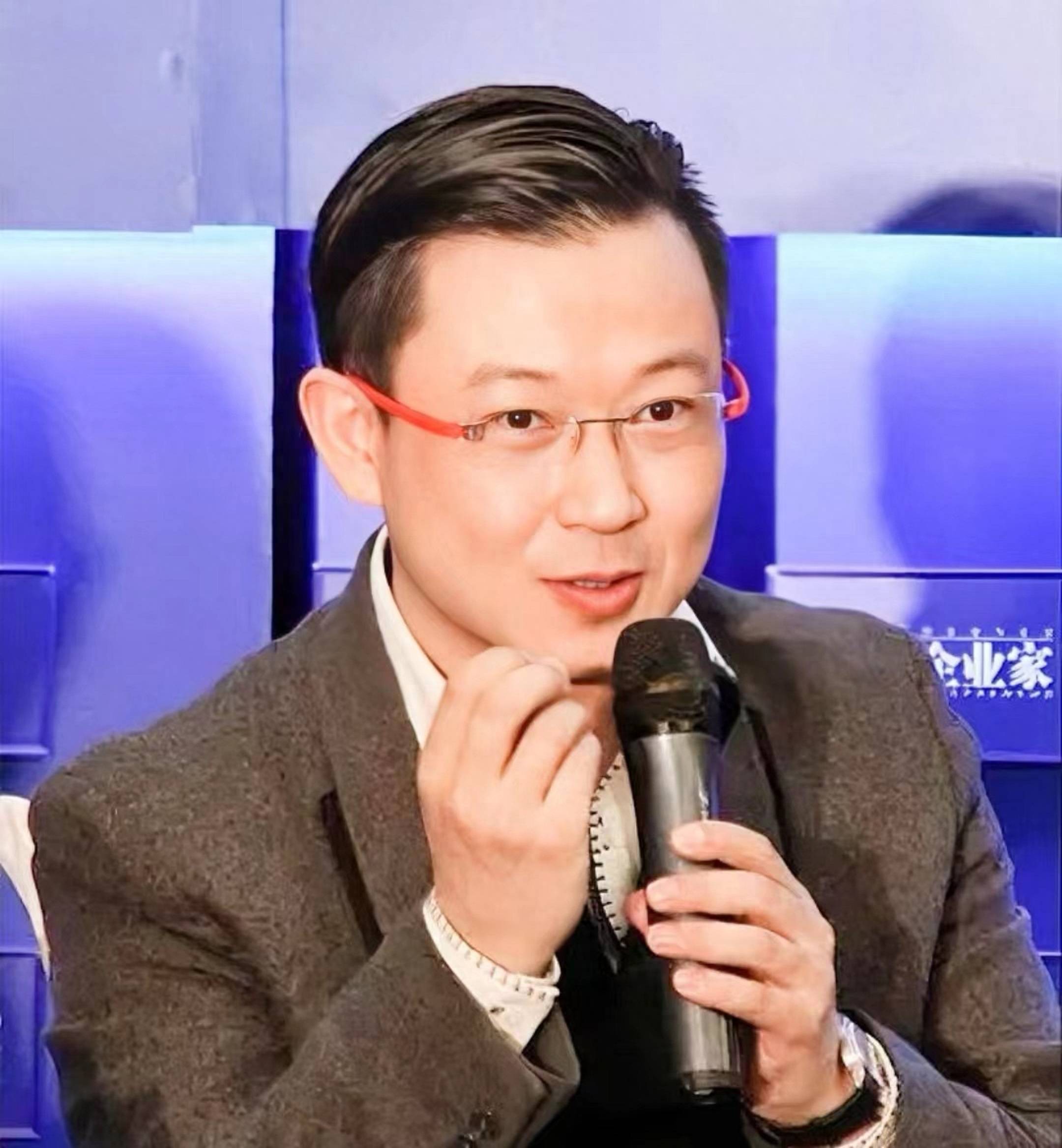 《中国好声音》背后的母公司：股价暴跌市值仅剩32999亿开云 开云体育平台(图3)