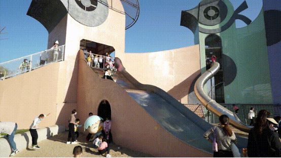 开云 开云体育平台30+国内外各类型公园方案解析口袋公园、亲子体育宠物型、工业改造…(图7)