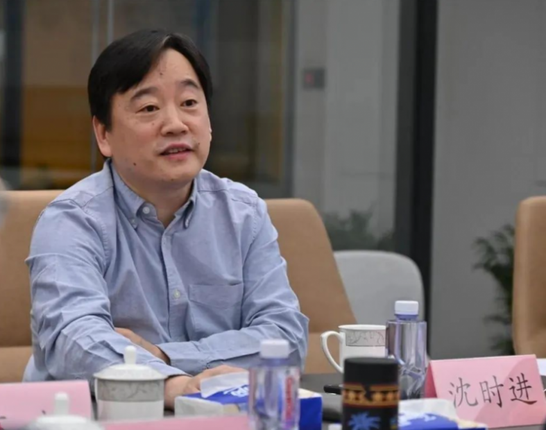 开云APP 开云官网入口利亚德励丰文化与江西报业传媒集团签订战略合作协议(图5)