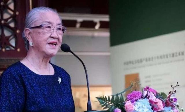 开云体育 Kaiyun.com 官网入口她是原国防部长的长女资产被封后出走美国后来怎么样了？(图5)
