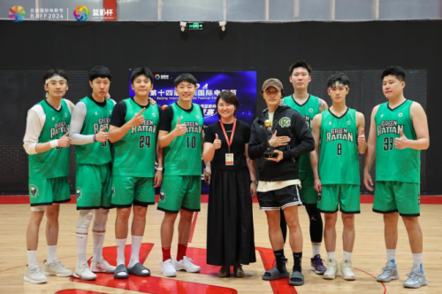 Kaiyun 开云体育影人篮球盛宴：3X3表演赛燃情启幕绿藤篮球队勇夺总决赛桂冠(图9)